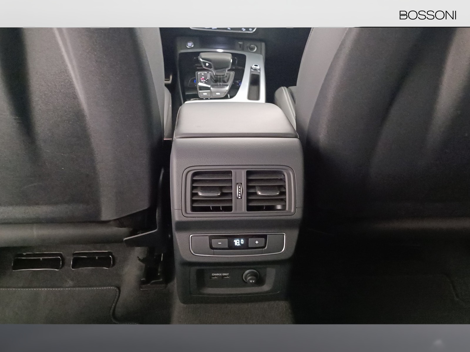 24 - Audi Q5 40 2.0 tdi mhev 12v s line quattro s tronic