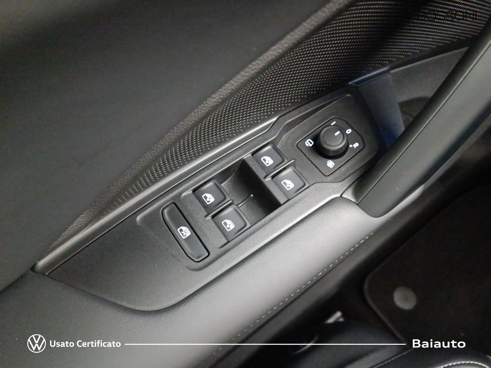 18 - Volkswagen Tiguan 2.0 tdi scr 150cv life dsg