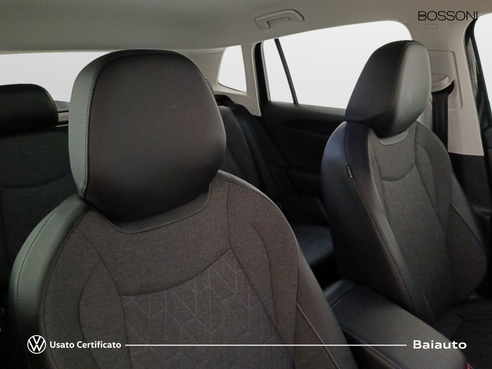 22 - Volkswagen Tiguan 2.0 tdi scr 150cv life dsg