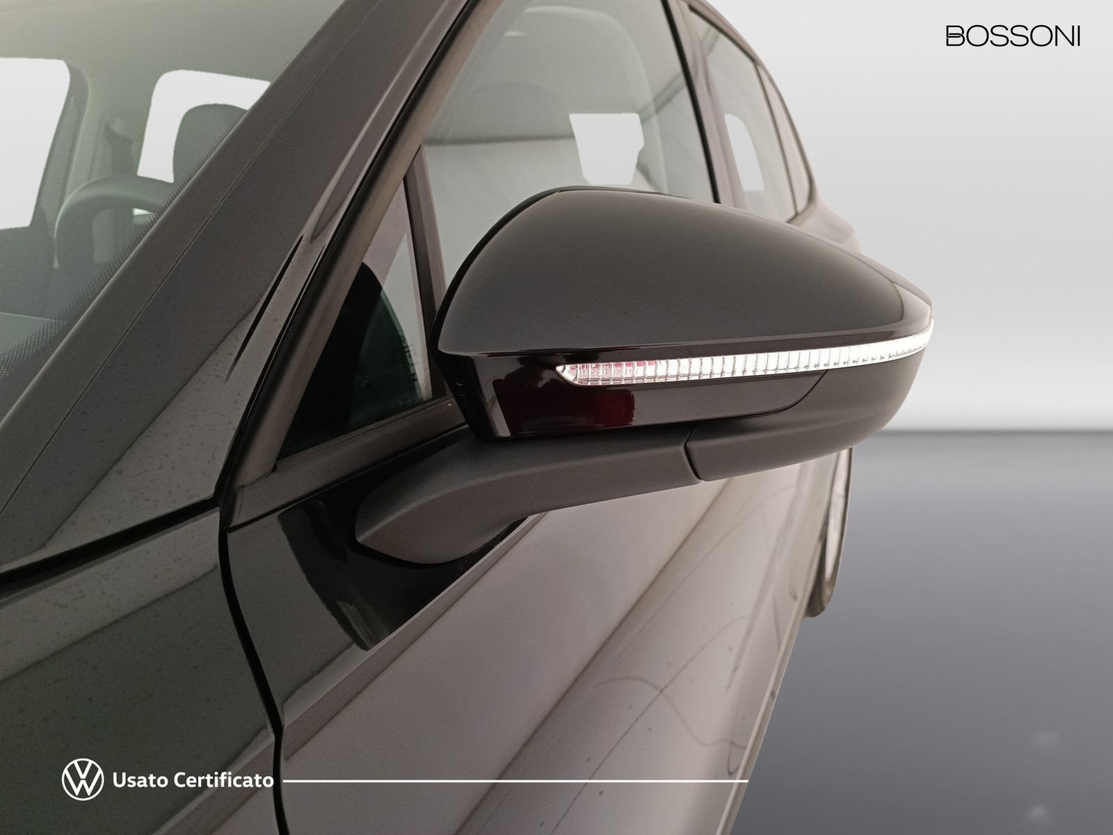 23 - Volkswagen Tiguan 2.0 tdi scr 150cv life dsg