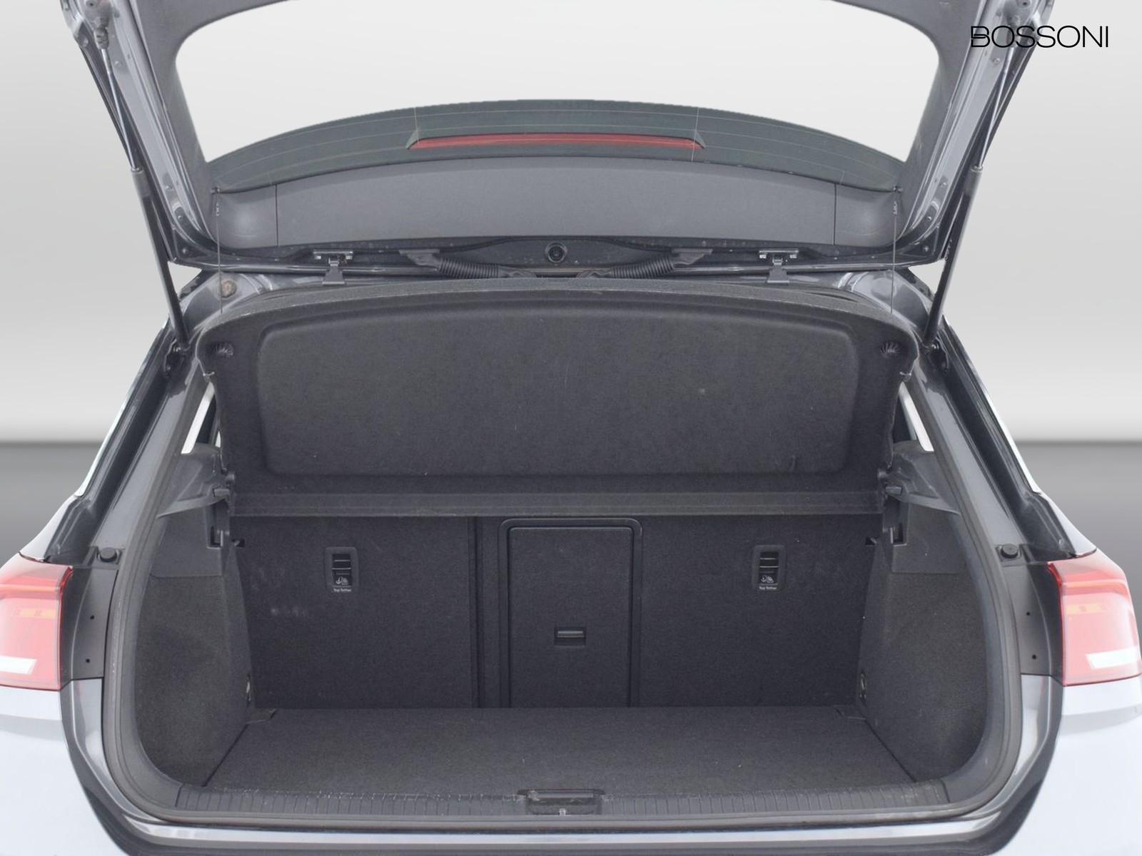 10 - Volkswagen T-Roc 2.0 tdi scr 150cv life dsg