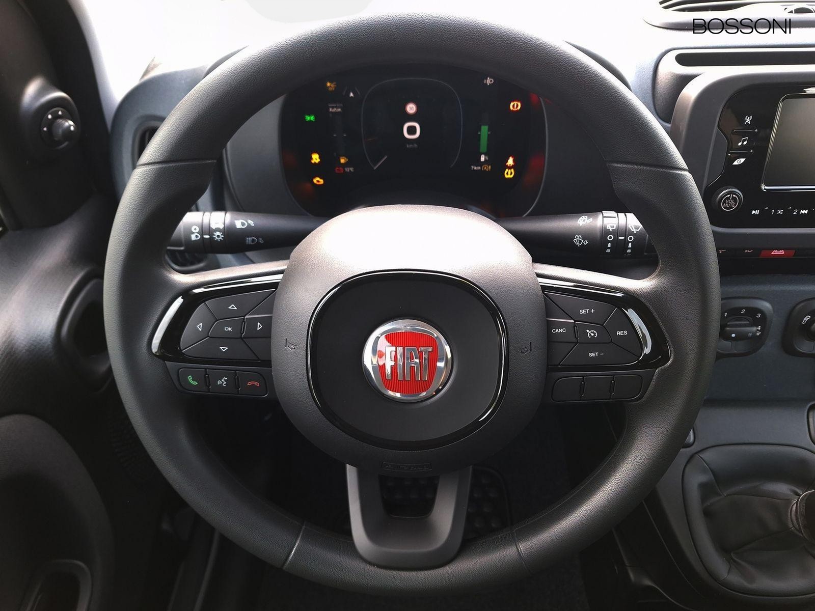 9 - Fiat Pandina 1.0 firefly hybrid 65cv icon s&s 5p.ti
