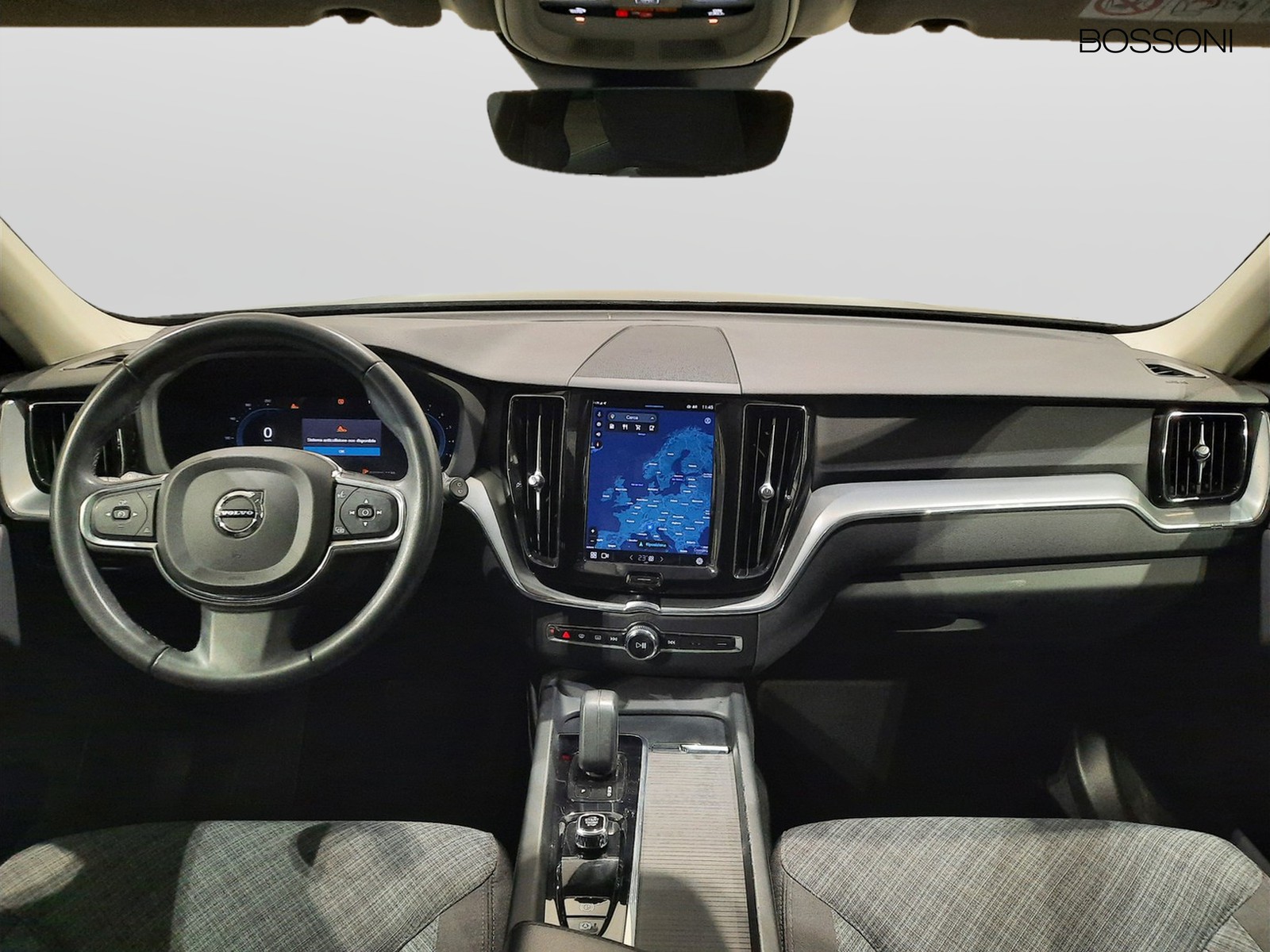8 - Volvo XC60 2.0 b4 momentum pro automatico