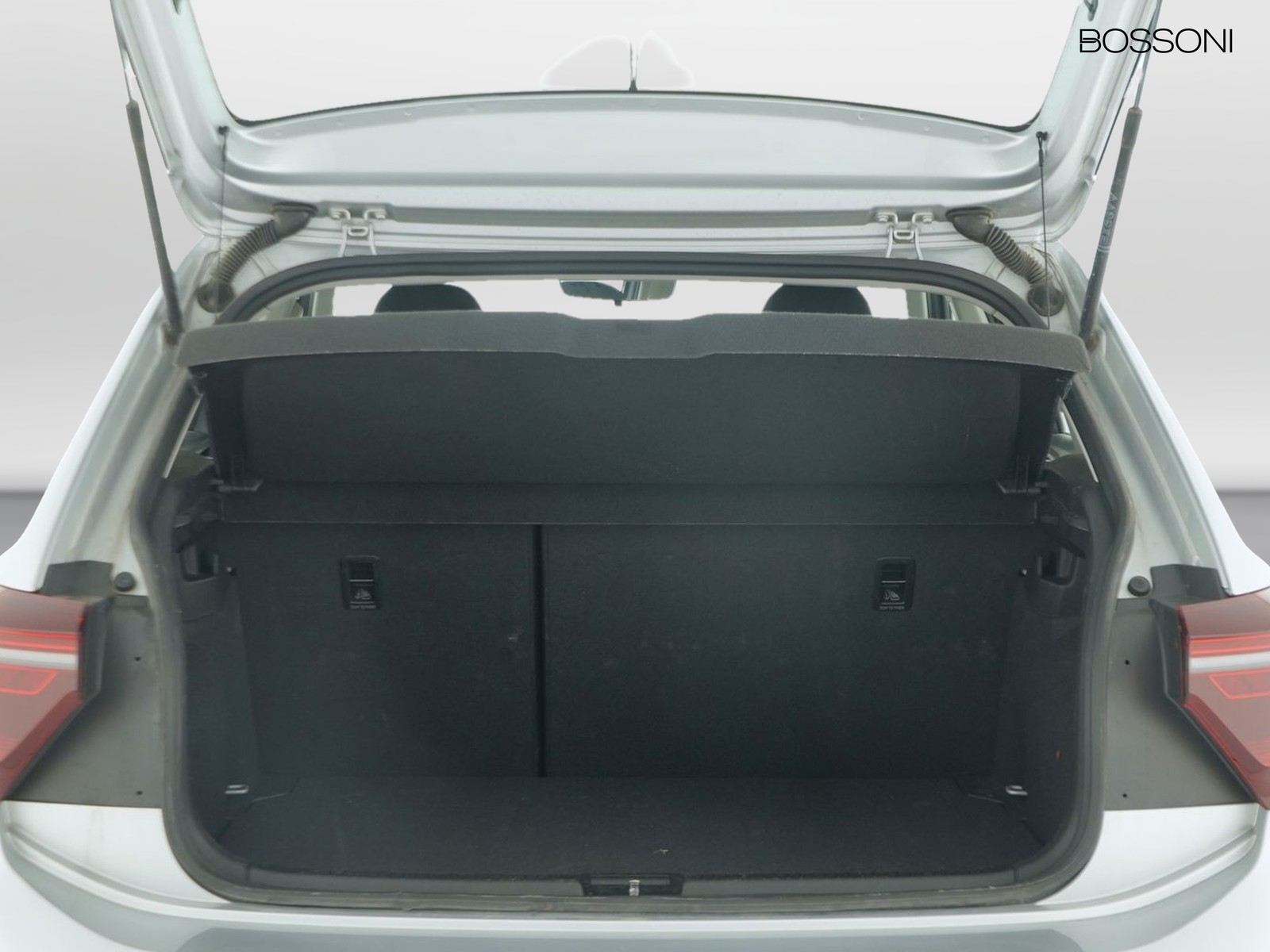 10 - Volkswagen Polo 1.0 tsi 95cv style