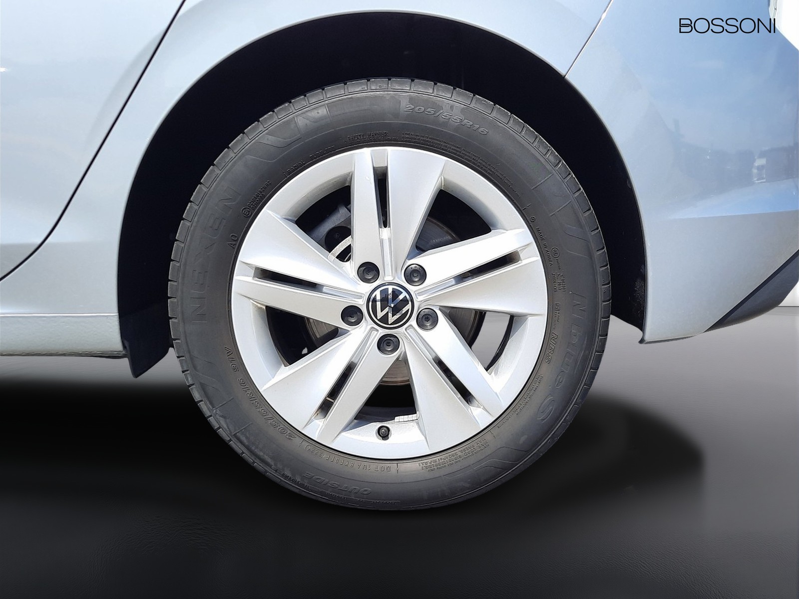 21 - Volkswagen Golf 2.0 tdi scr 115cv life