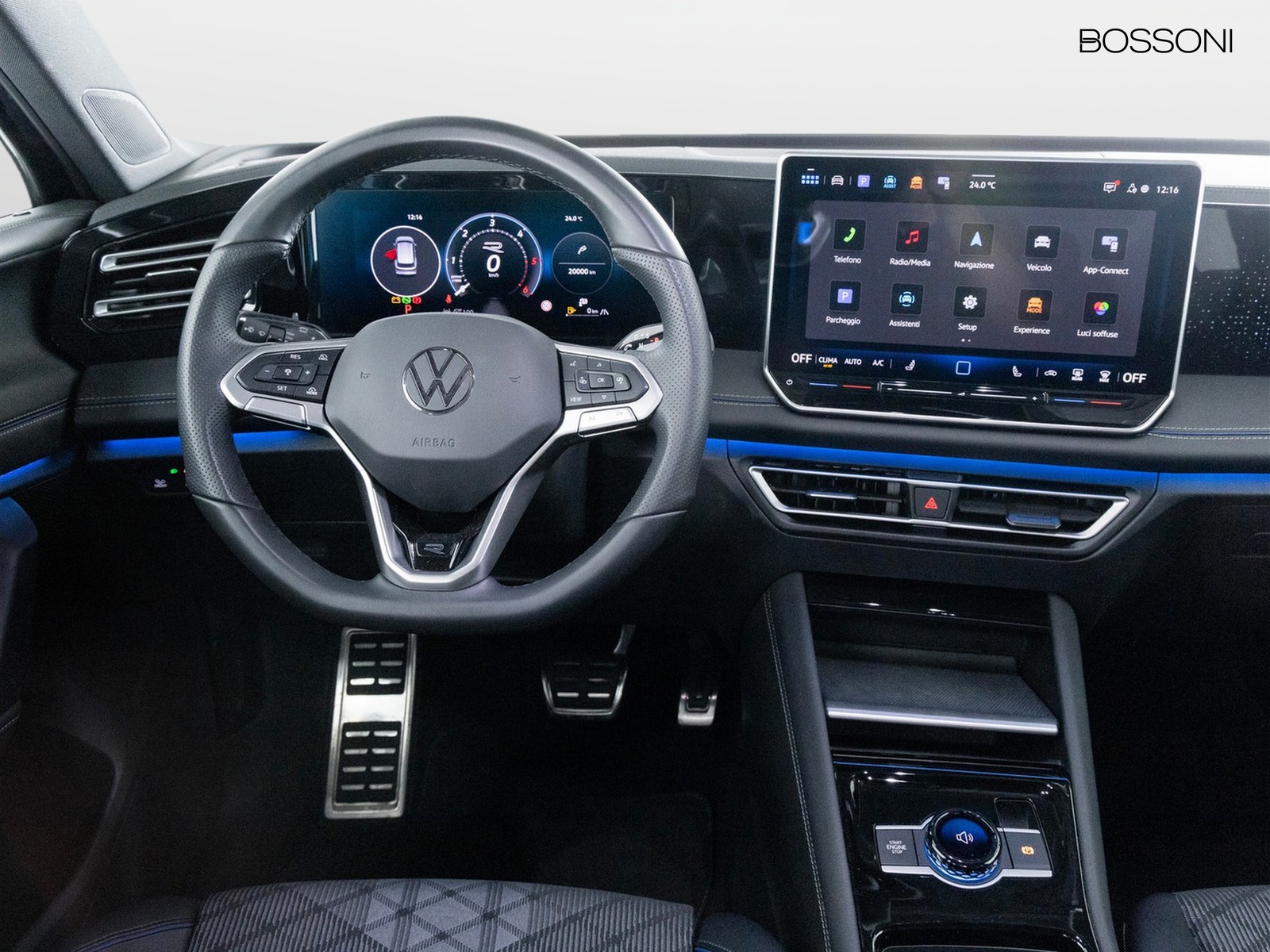 8 - Volkswagen Tiguan 2.0 tdi scr 150cv r-line dsg