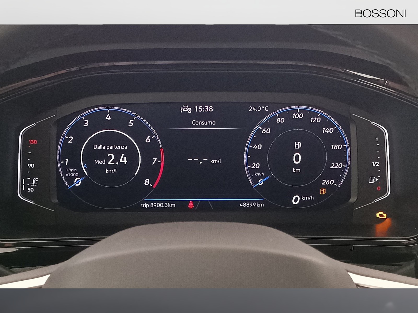 10 - Volkswagen T-Roc 1.0 tsi 110cv r line