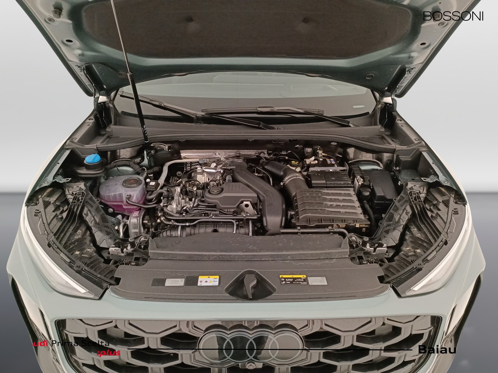 39 - Audi Q3 1.5 tfsi mhev 150cv s line edition