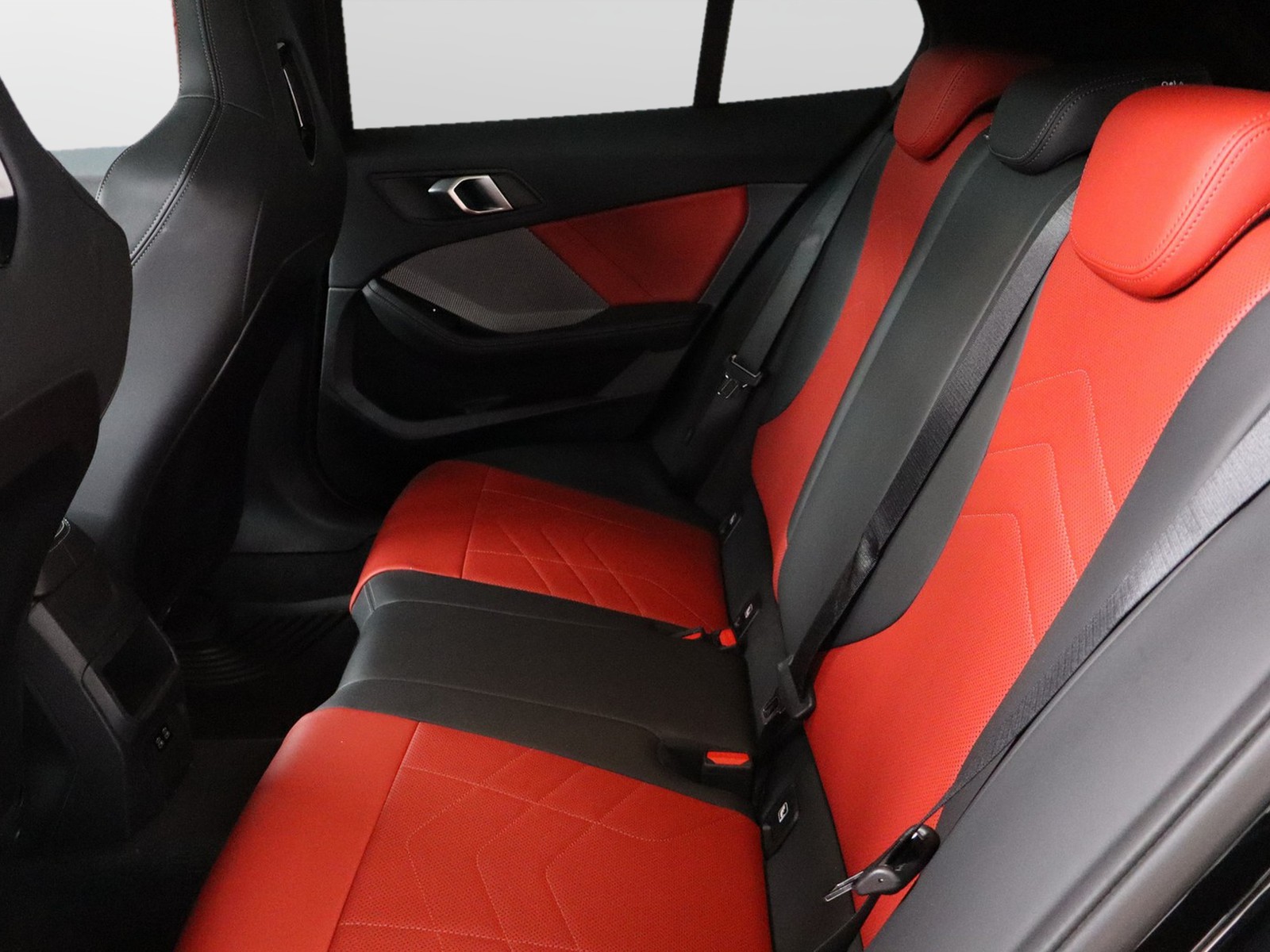 8 - BMW Serie 1 m 135 xdrive msport pro