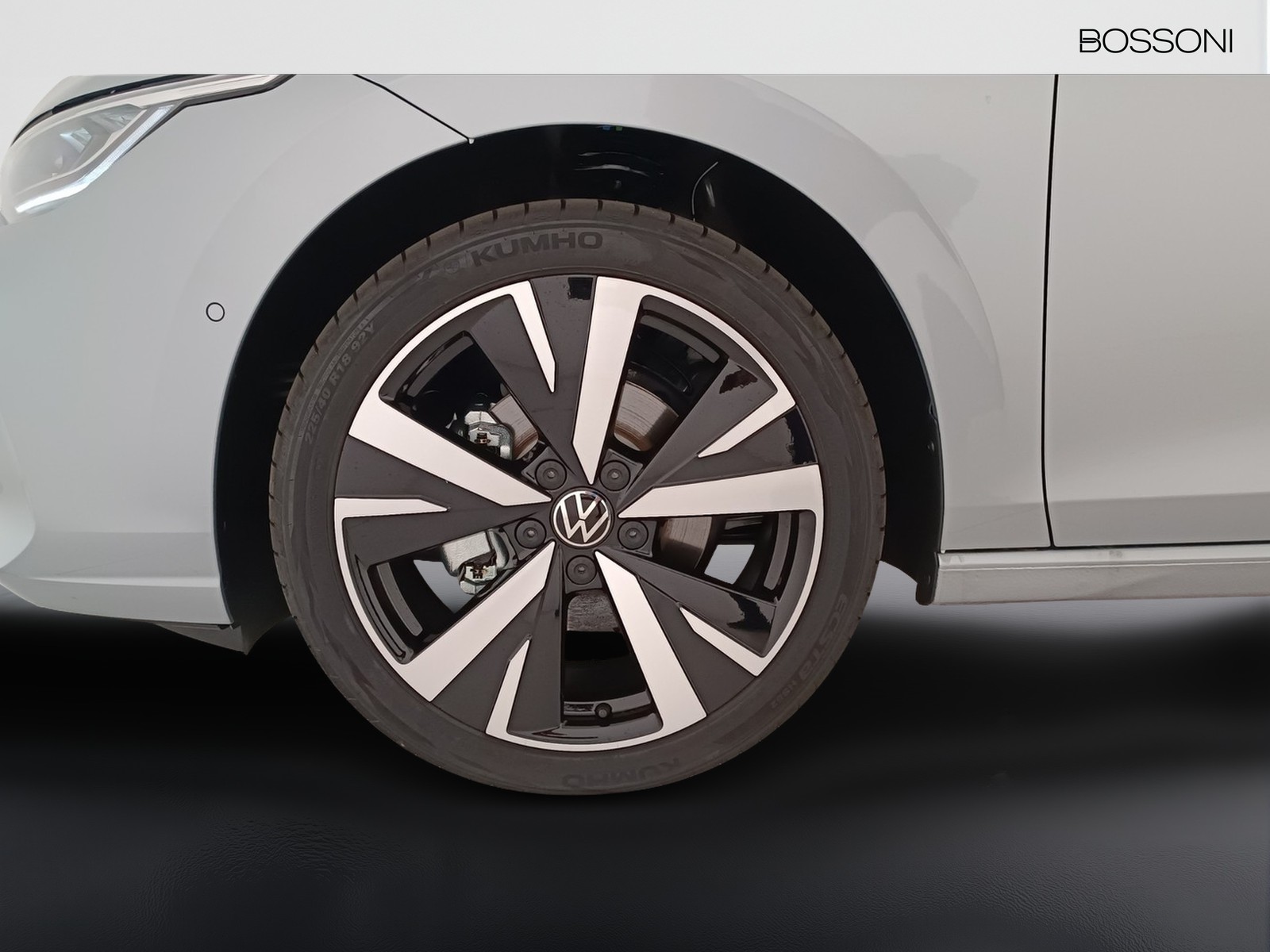 11 - Volkswagen Golf 1.5 etsi act 115cv edition plus dsg