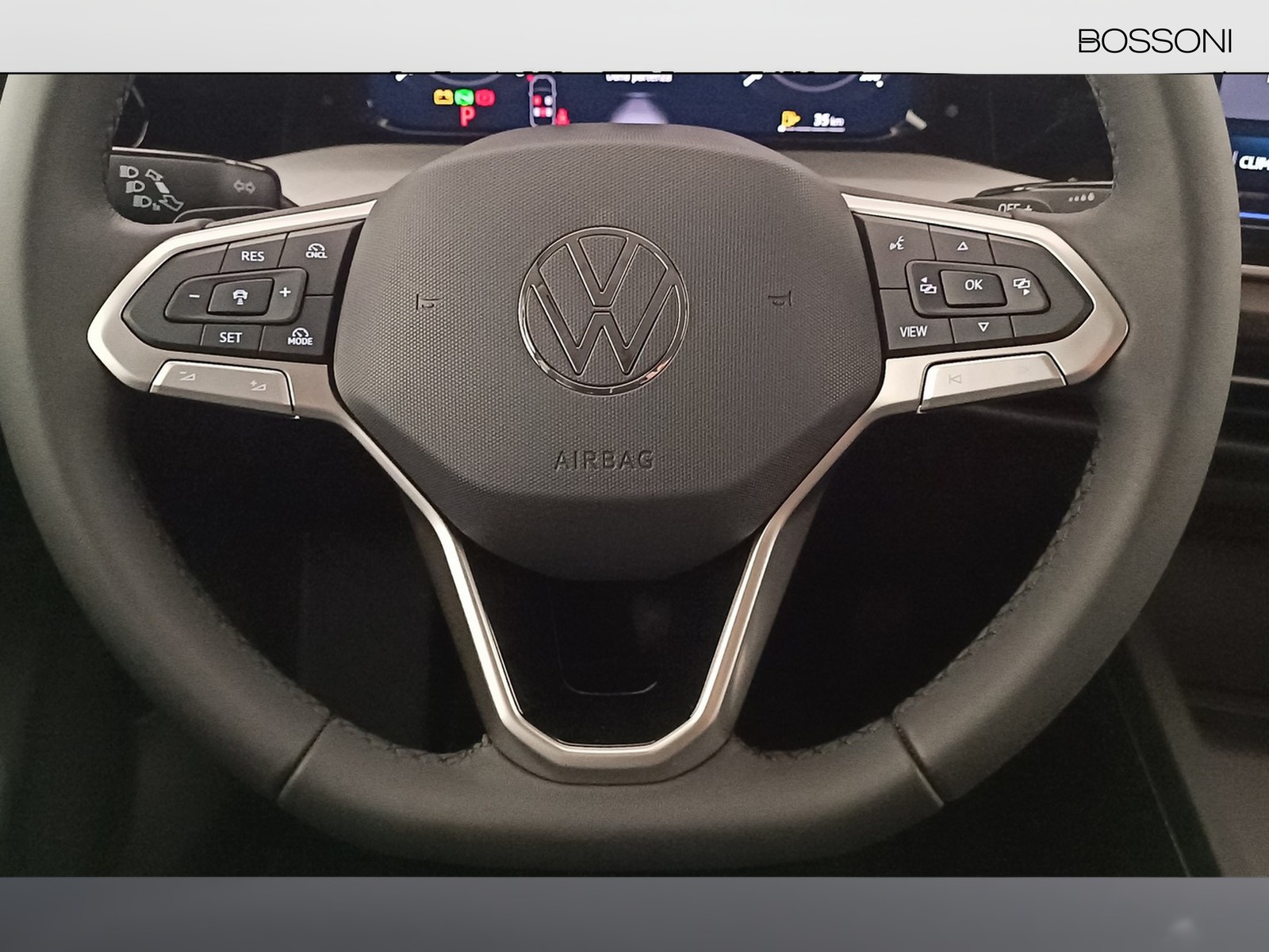 16 - Volkswagen Golf 1.5 etsi act 115cv edition plus dsg