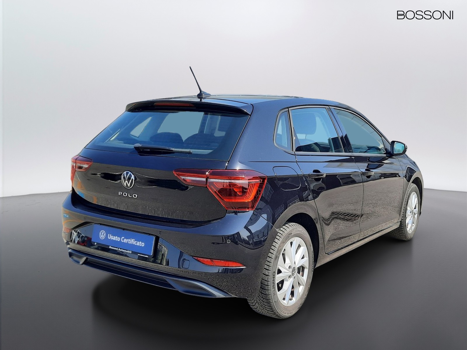 4 - Volkswagen Polo 1.0 tsi 95cv style