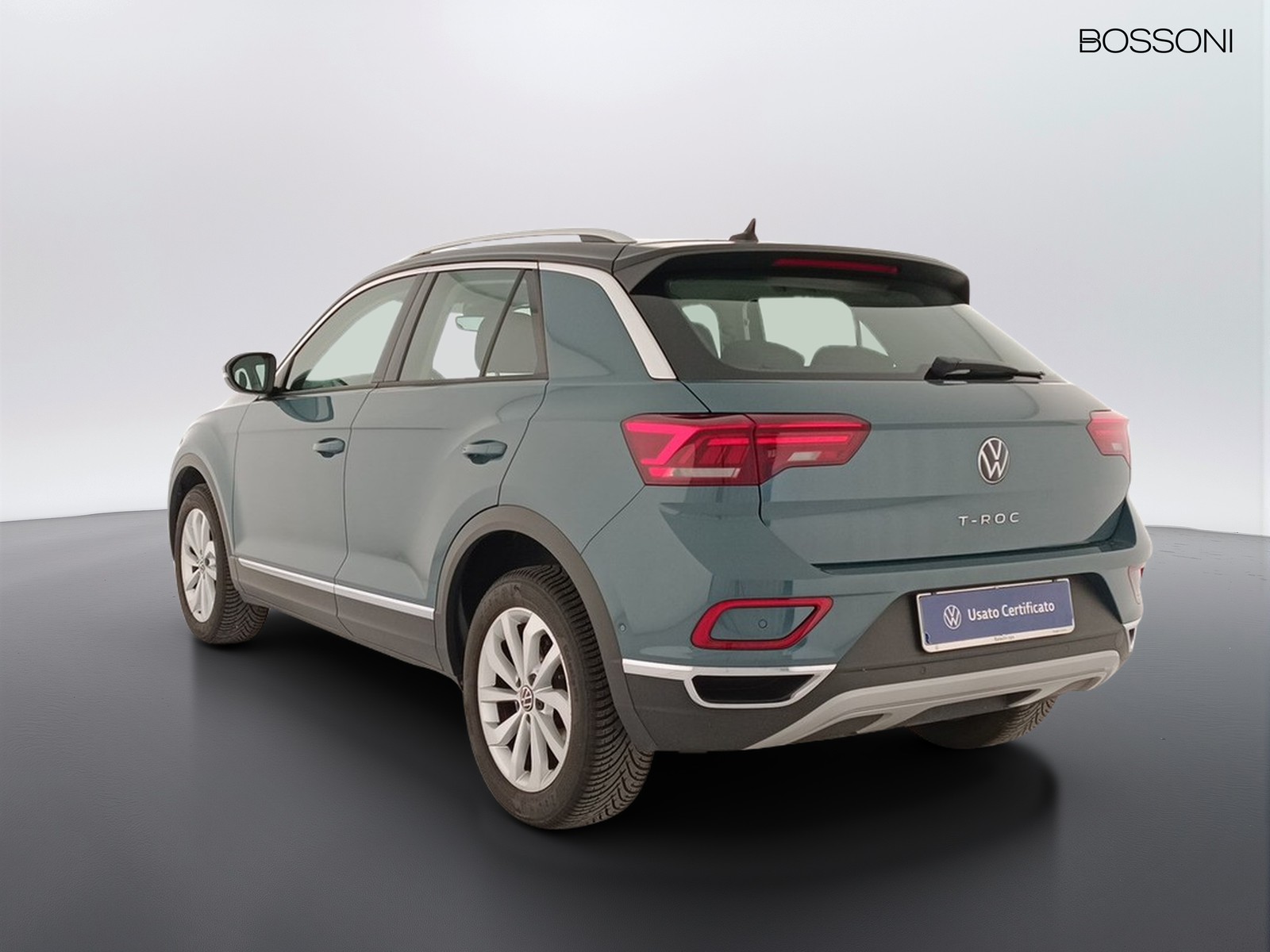 4 - Volkswagen T-Roc 1.5 tsi act style dsg