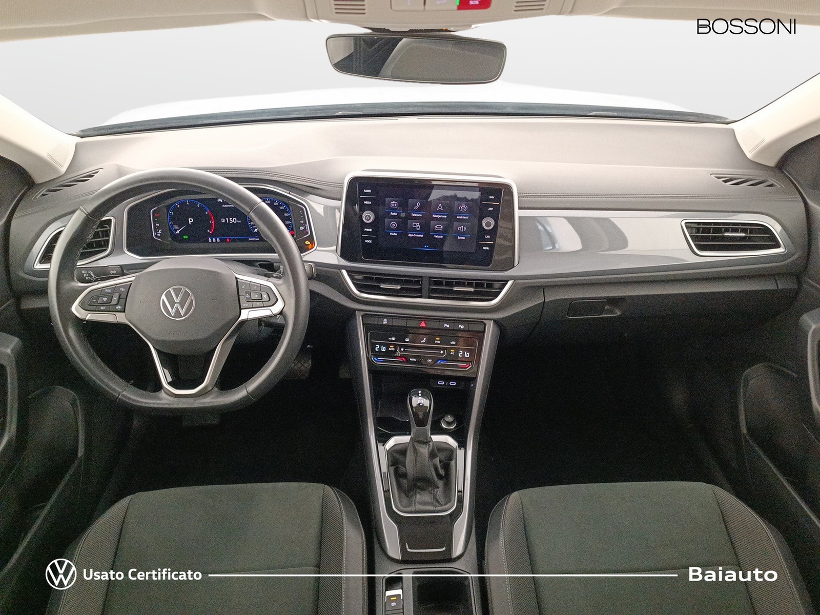 6 - Volkswagen T-Roc 1.5 tsi act style dsg