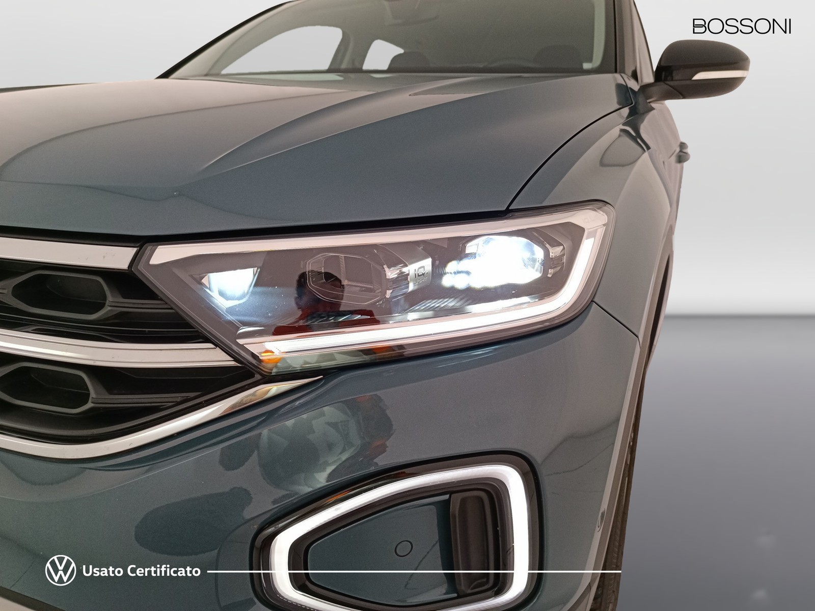 24 - Volkswagen T-Roc 1.5 tsi act style dsg