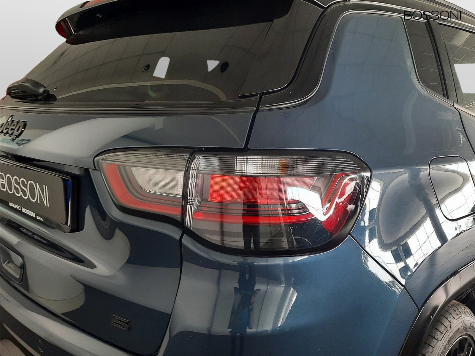21 - Jeep Compass 1.6 multijet ii 130cv s 2wd