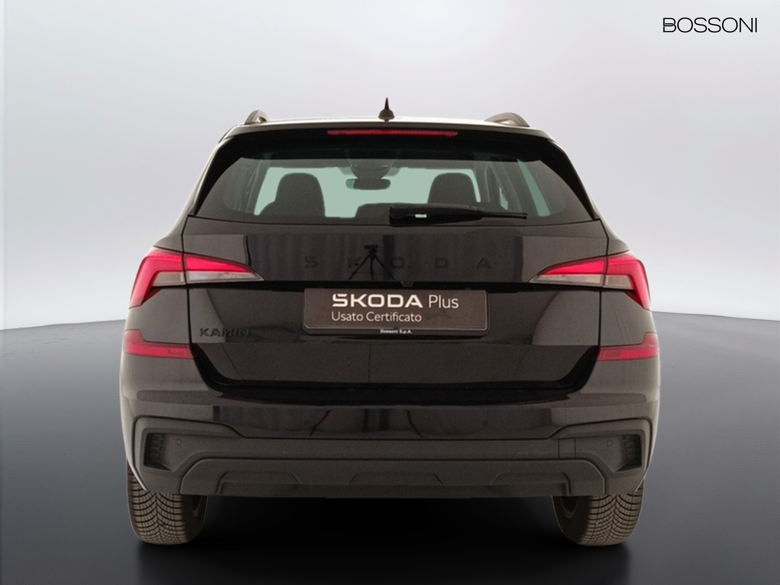 5 - Skoda Kamiq 1.0 tsi 115cv black dots dsg