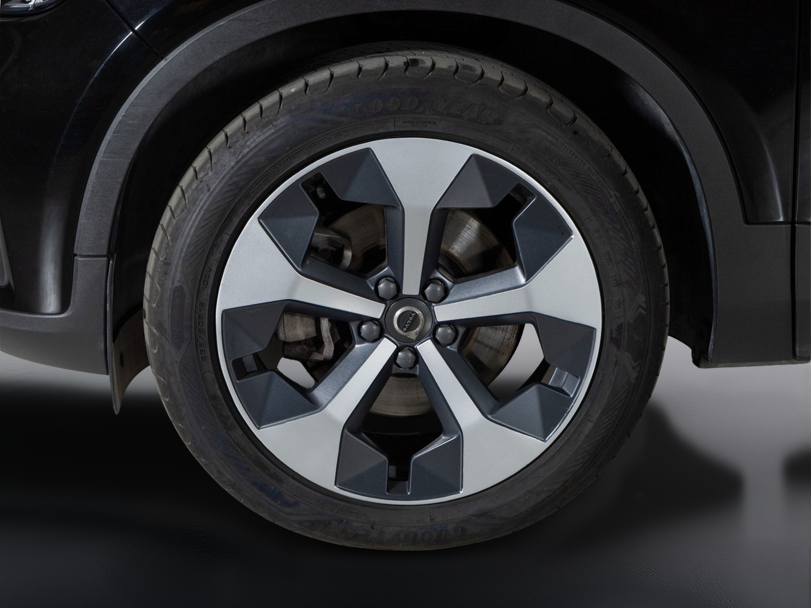 12 - Volvo XC40 2.0 b3 plus bright automatico
