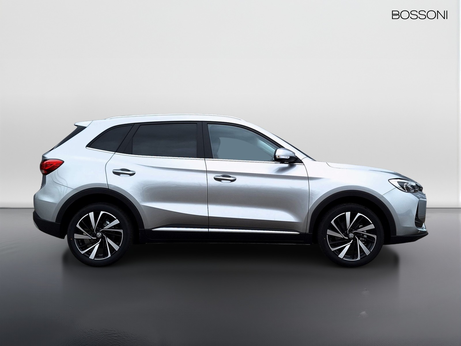 4 - Mg ZS 1.5 hybrid+ luxury auto