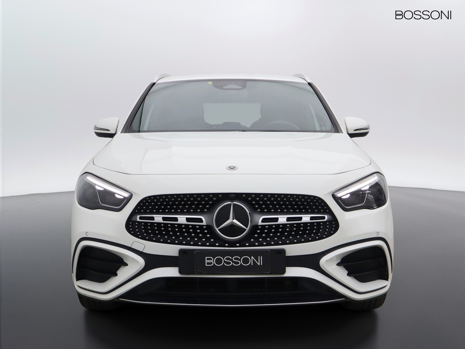2 - Mercedes GLA 200 d amg line advanced plus 8g-dct