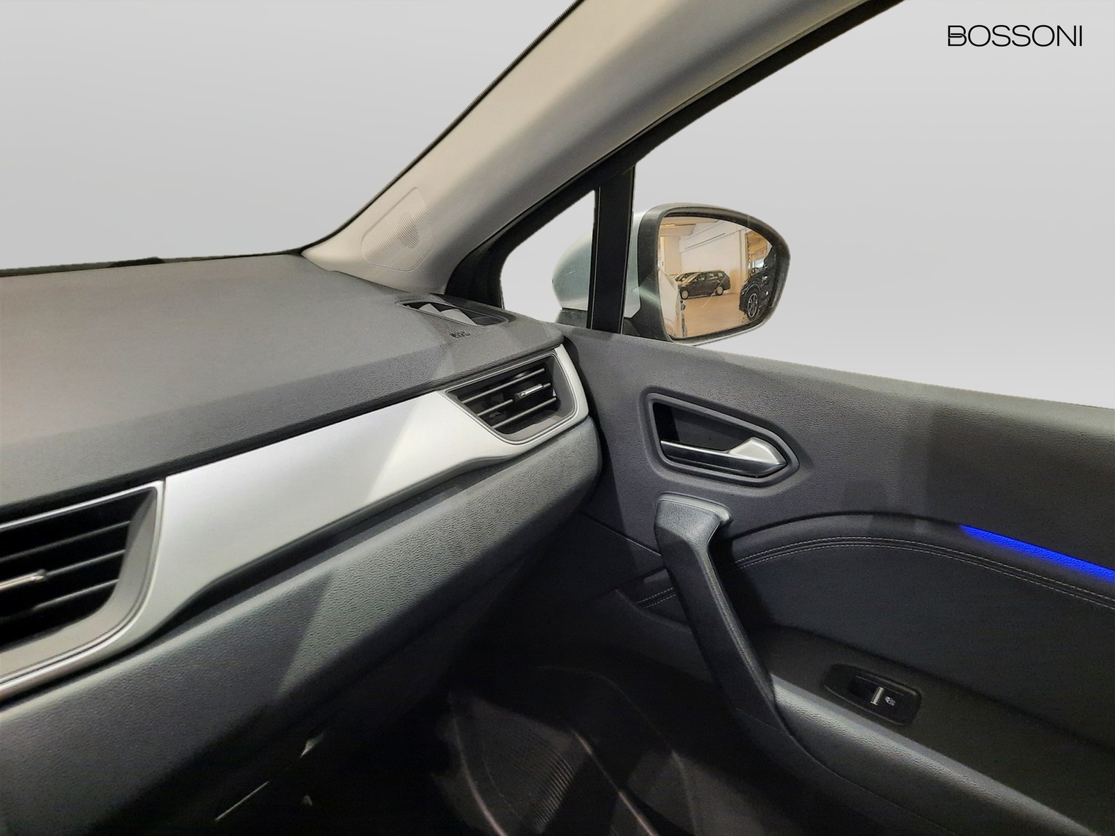 27 - Renault Captur 1.6 e-tech full hybrid techno auto 145cv