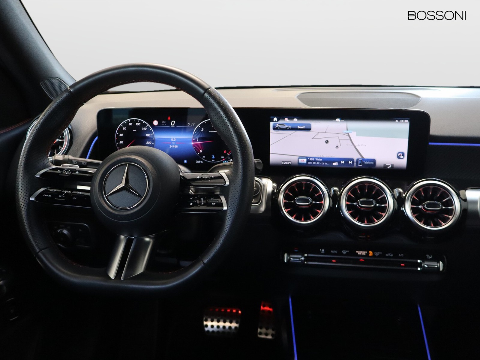 12 - Mercedes GLB 180 d amg line advanced plus 8g-dct