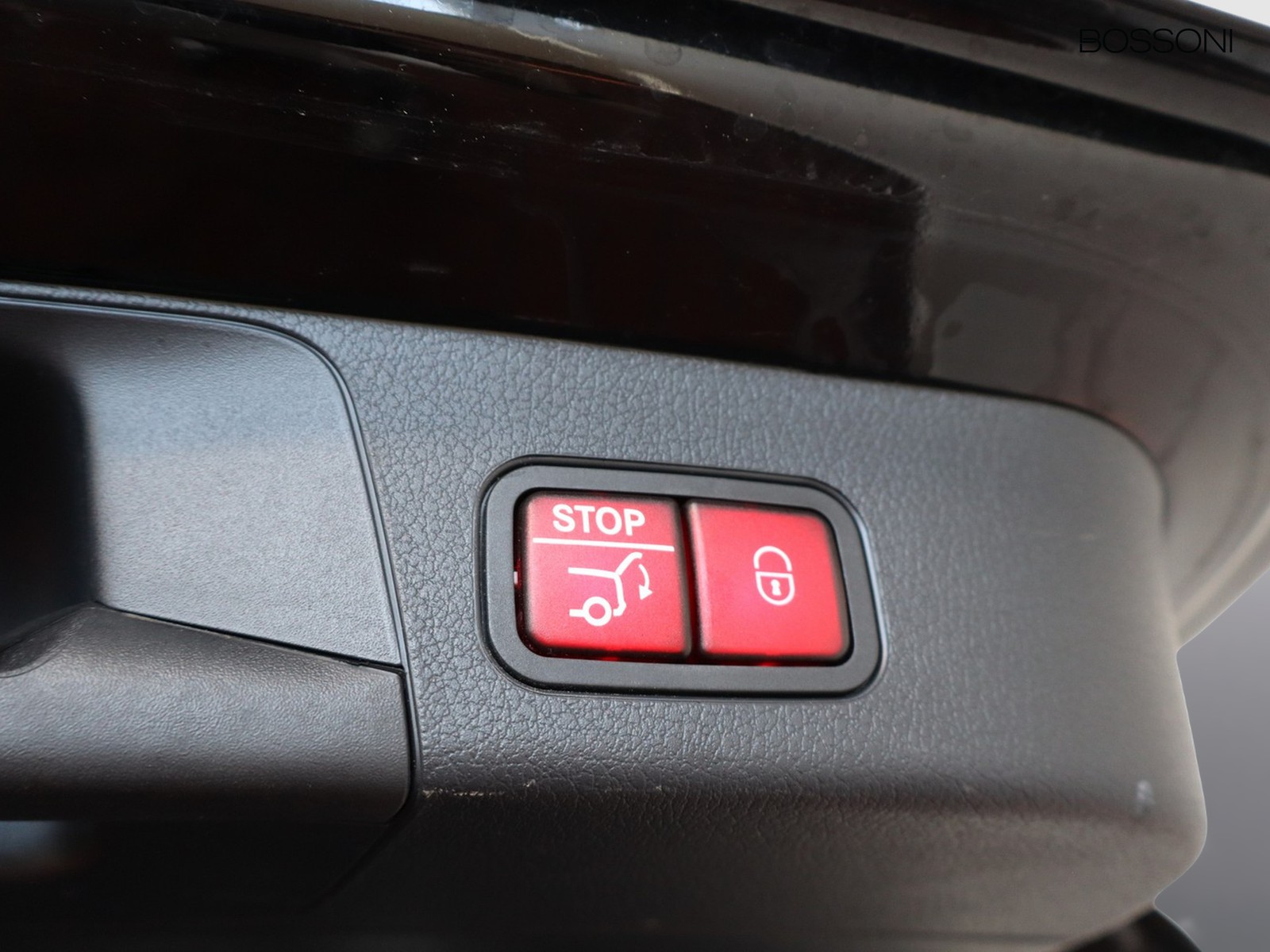 18 - Mercedes GLB 180 d amg line advanced plus 8g-dct