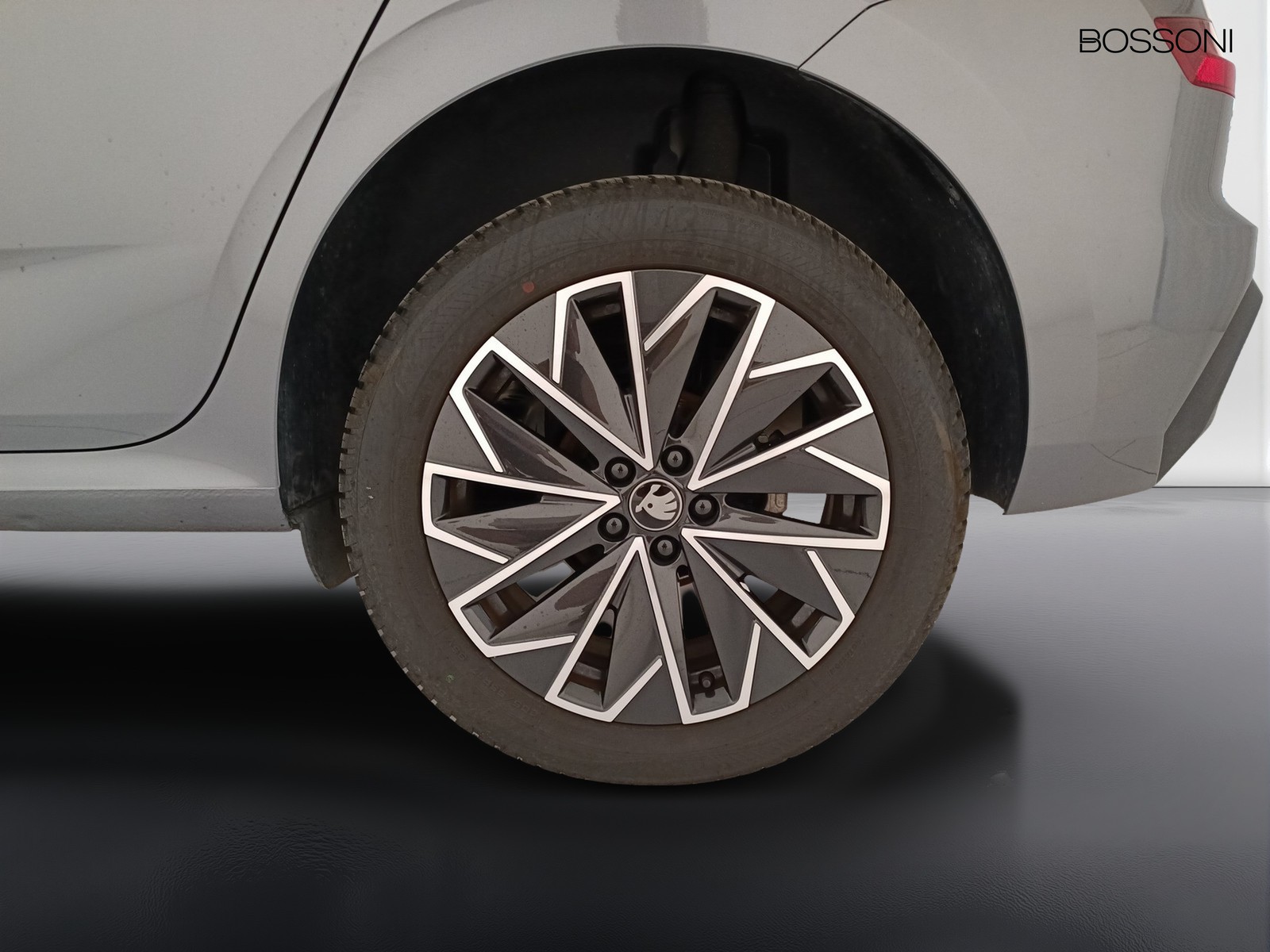 26 - Skoda Kamiq 1.0 tsi 115cv black dots dsg