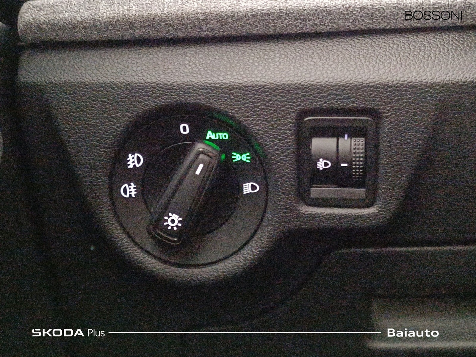 18 - Skoda Kamiq 1.5 tsi act 150cv 130 edition dsg