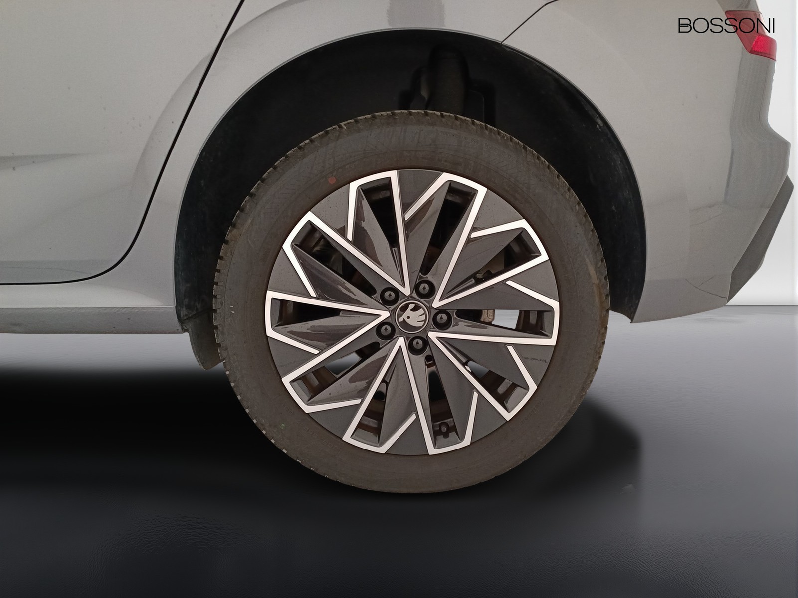 26 - Skoda Kamiq 1.5 tsi act 150cv 130 edition dsg