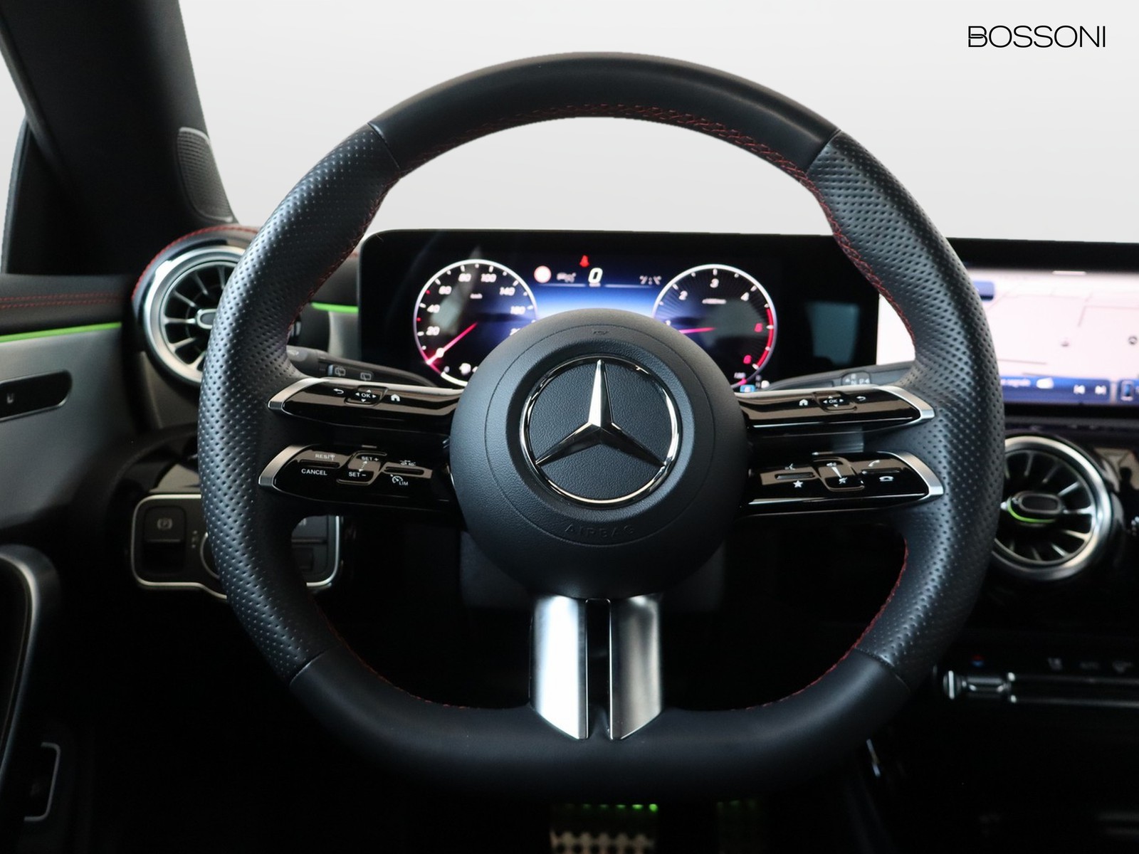 17 - Mercedes CLA shooting brake 200 d amg line advanced plus 8g-dct
