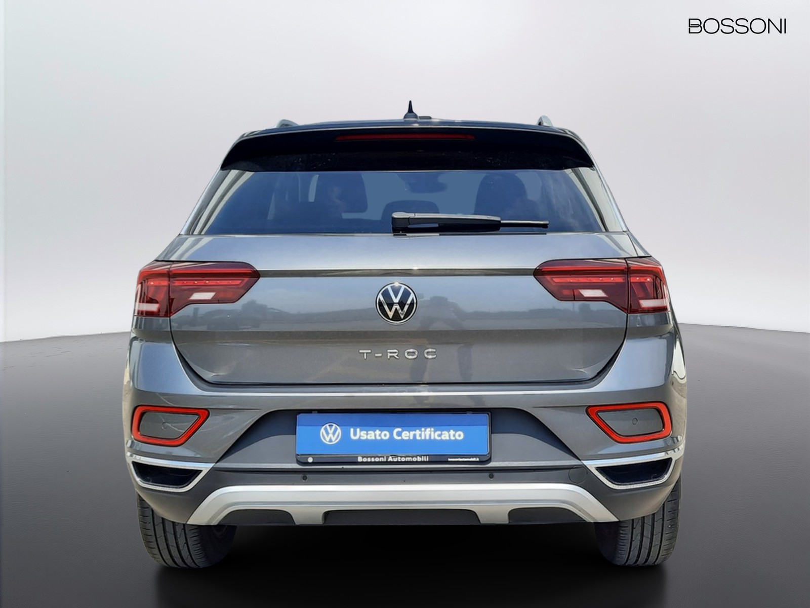4 - Volkswagen T-Roc 1.0 tsi 110cv style