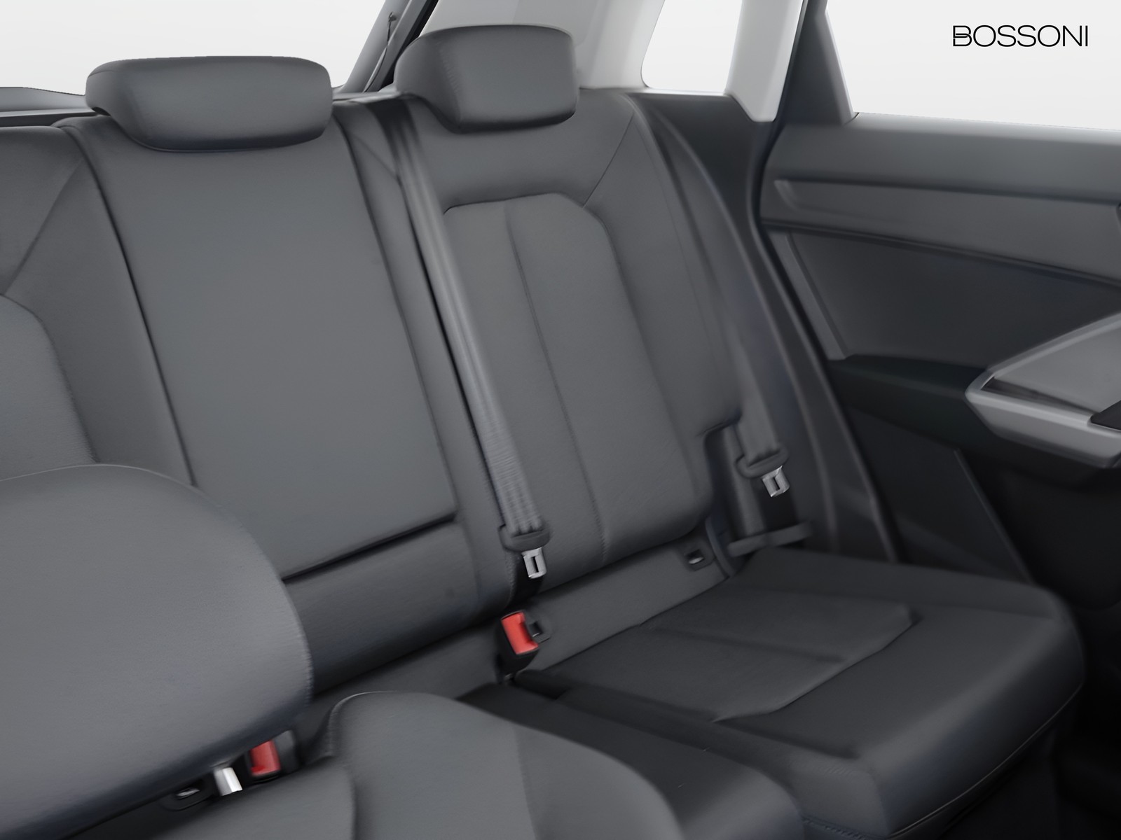 21 - Audi Q3 35 1.5 tfsi evo2 business advanced s tronic