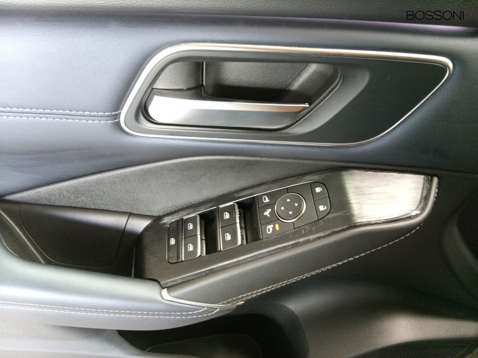 16 - Nissan Qashqai 1.5 e-power tekna 2wd e-shifter