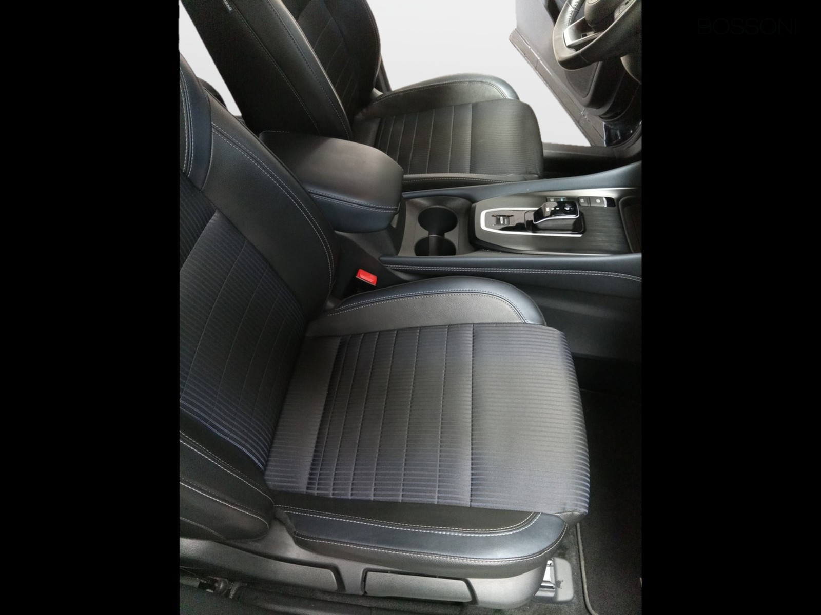 27 - Nissan Qashqai 1.5 e-power tekna 2wd e-shifter