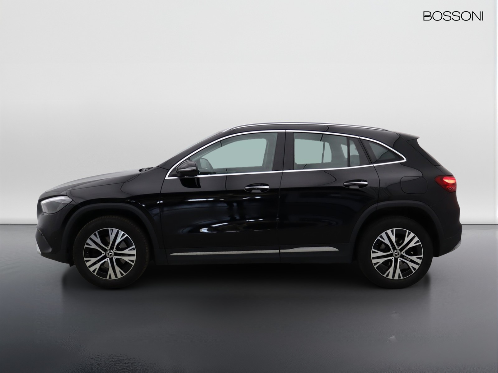 3 - Mercedes GLA 200 d progressive advanced plus 8g-dct
