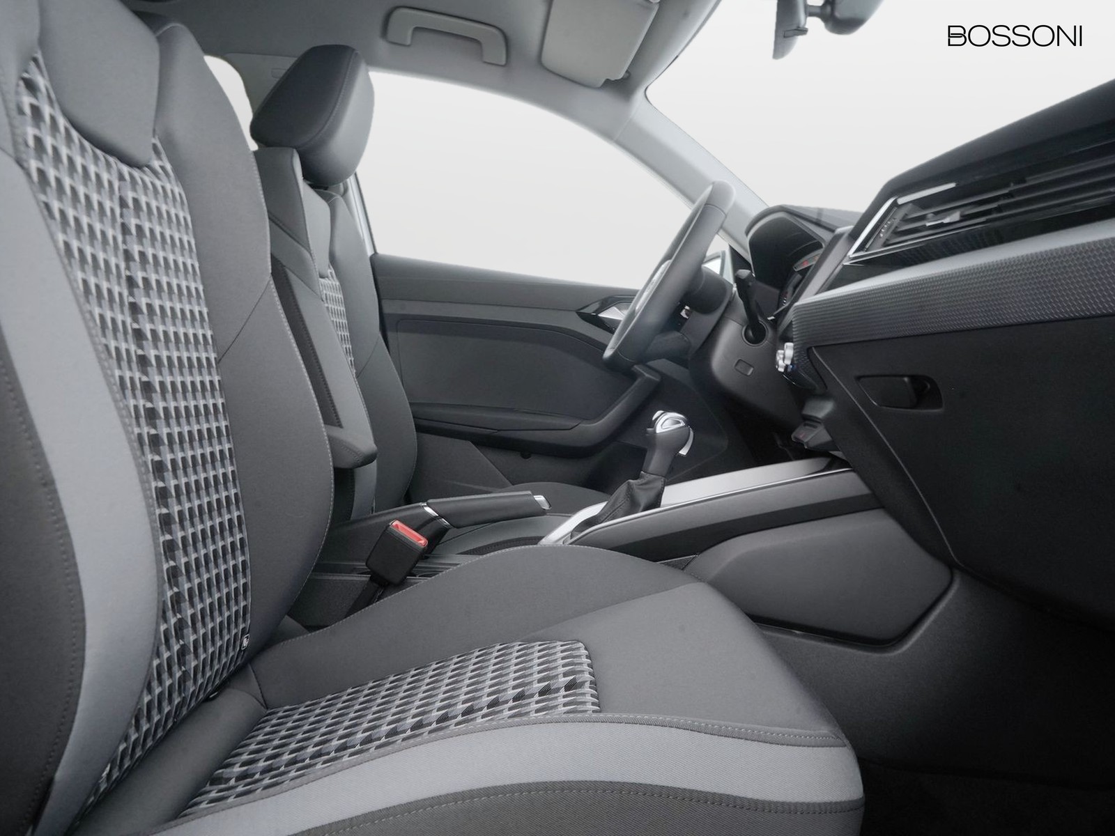 16 - Audi A1 sportback 25 1.0 tfsi s line edition s tronic my20