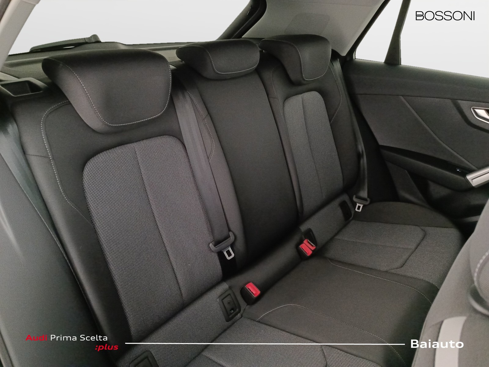 21 - Audi Q2 35 1.5 tfsi s line edition s tronic