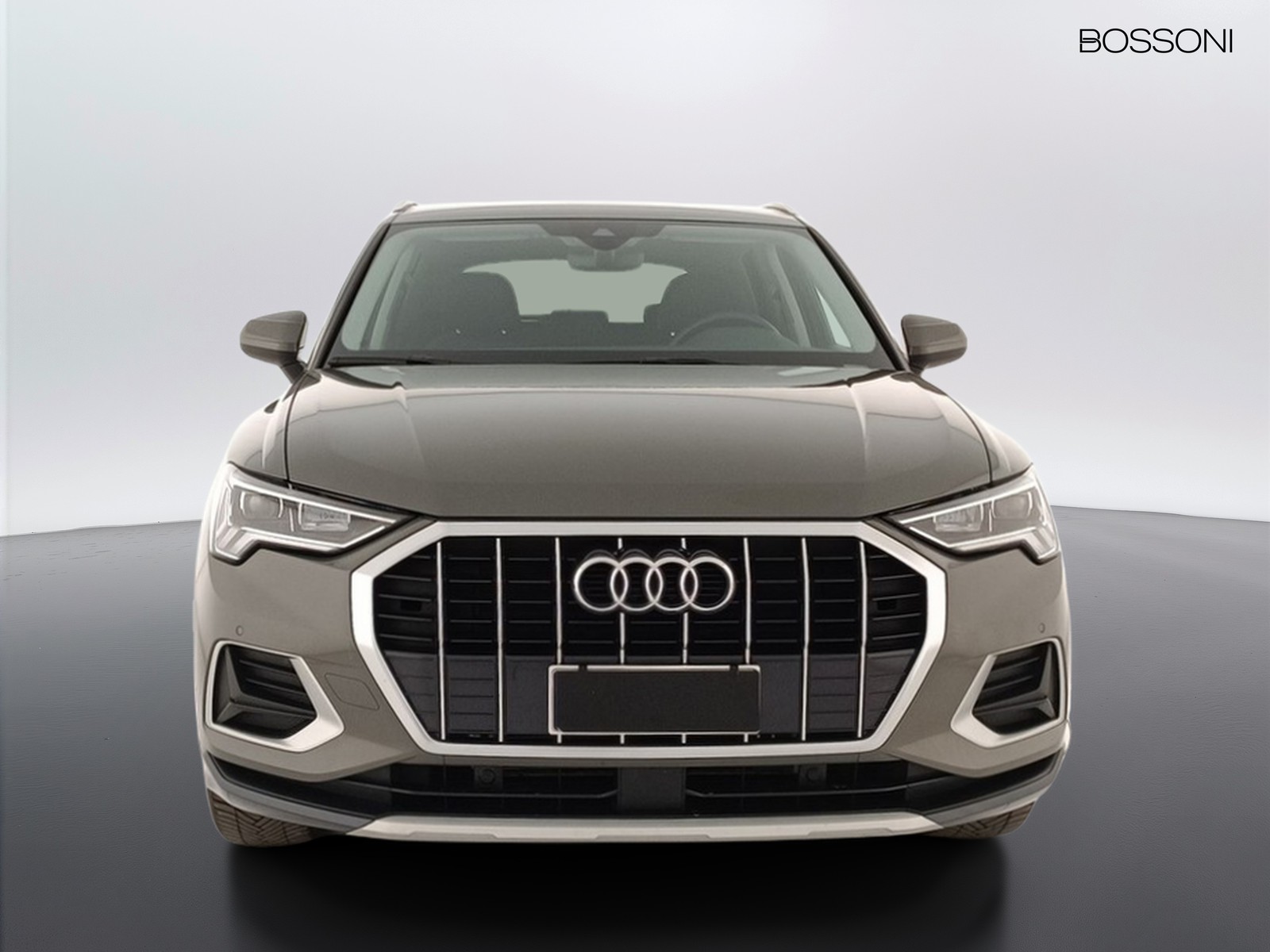2 - Audi Q3 35 2.0 tdi business advanced s tronic