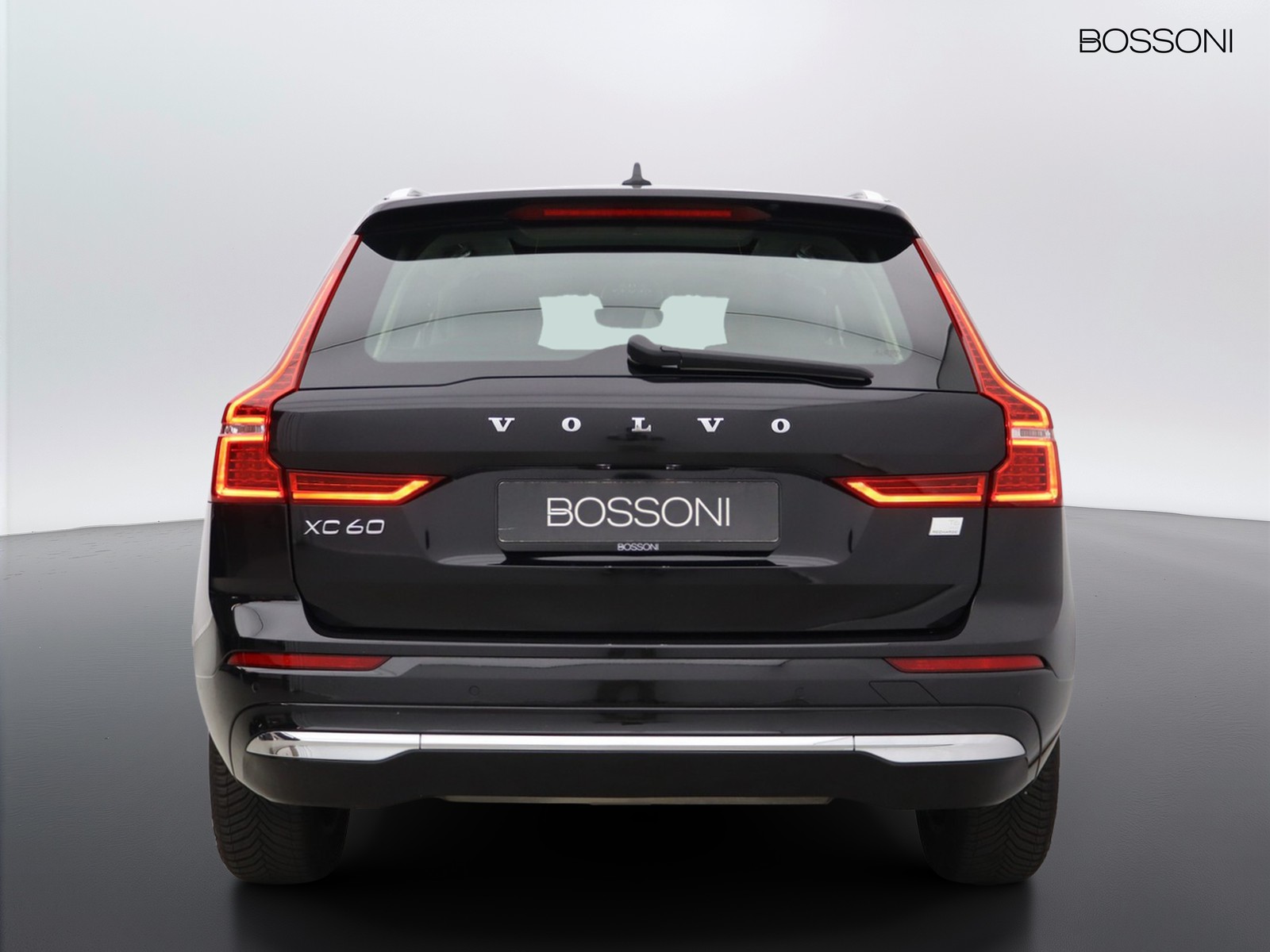 6 - Volvo XC60 2.0 t6 recharge plug-in hybrid  inscription expression awd automatico