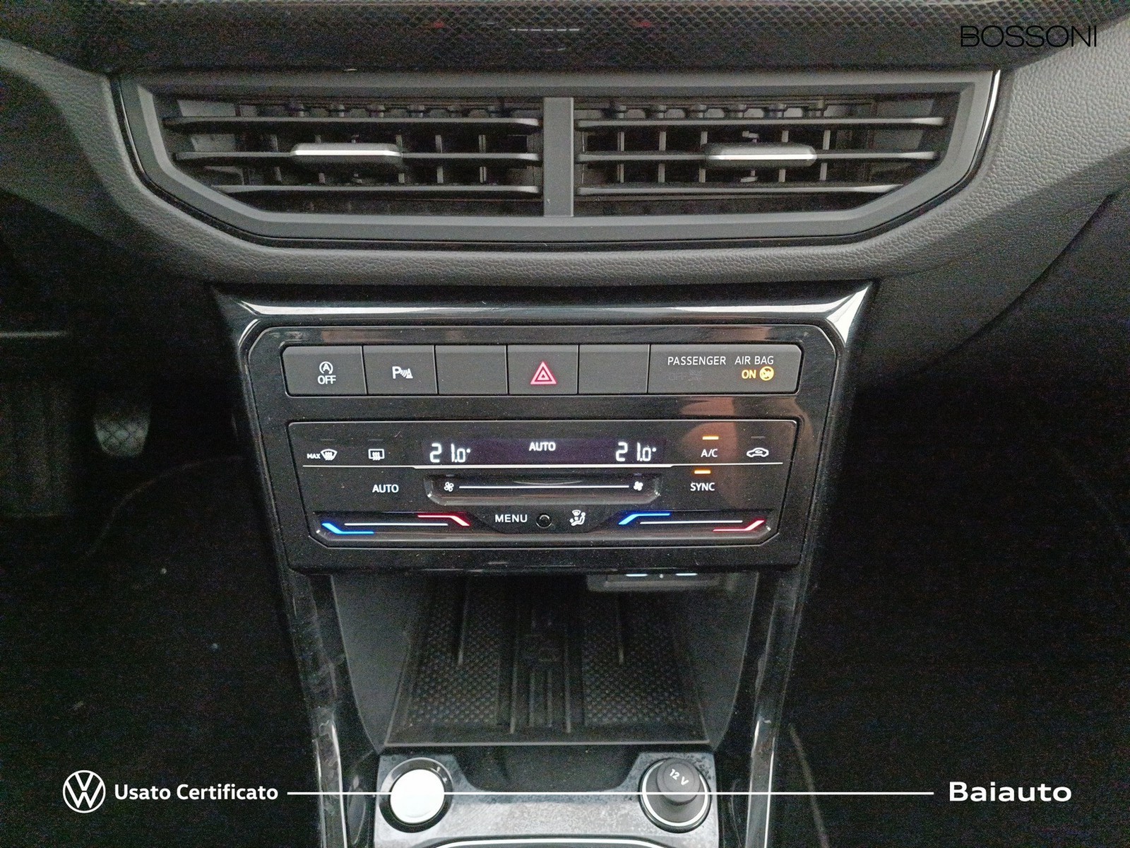 11 - Volkswagen T-Cross 1.0 tsi 95cv edition plus