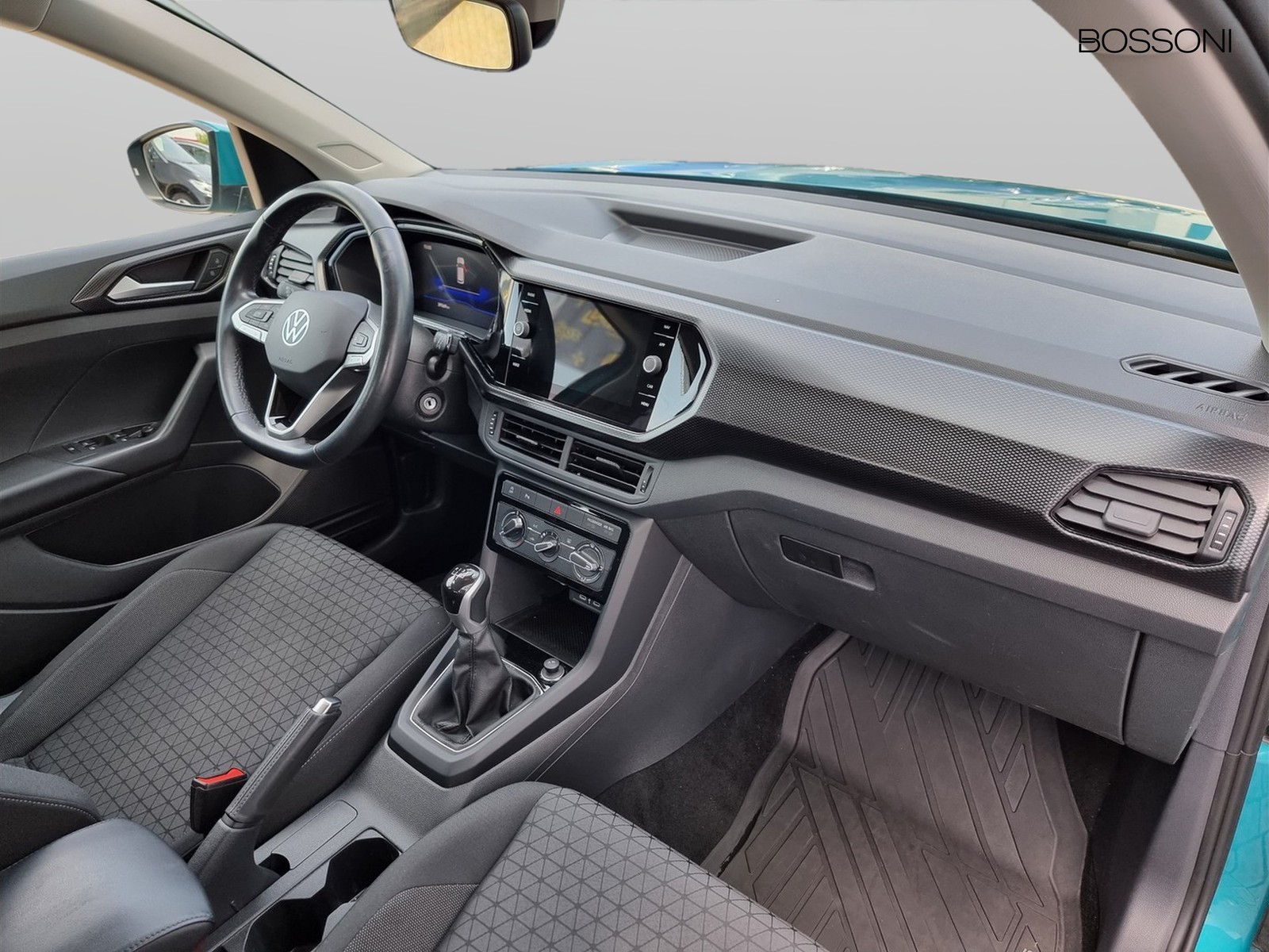 11 - Volkswagen T-Cross 1.0 tsi 95cv style