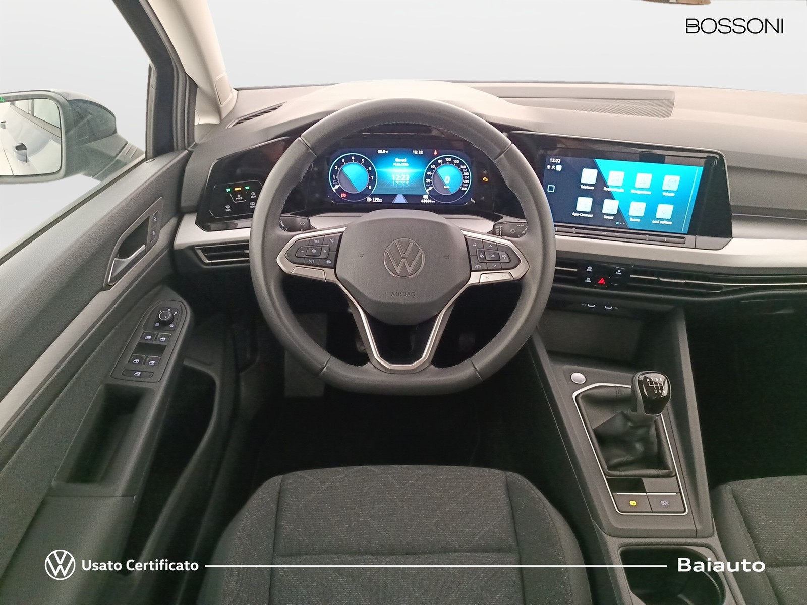 8 - Volkswagen Golf 1.0 tsi evo 110cv life