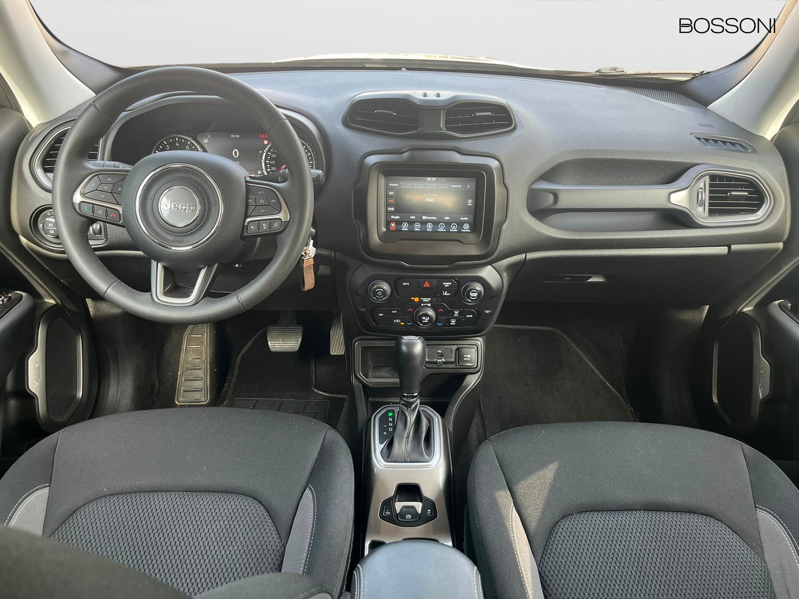 6 - Jeep Renegade 1.5 turbo t4 mhev 130cv limited 2wd
