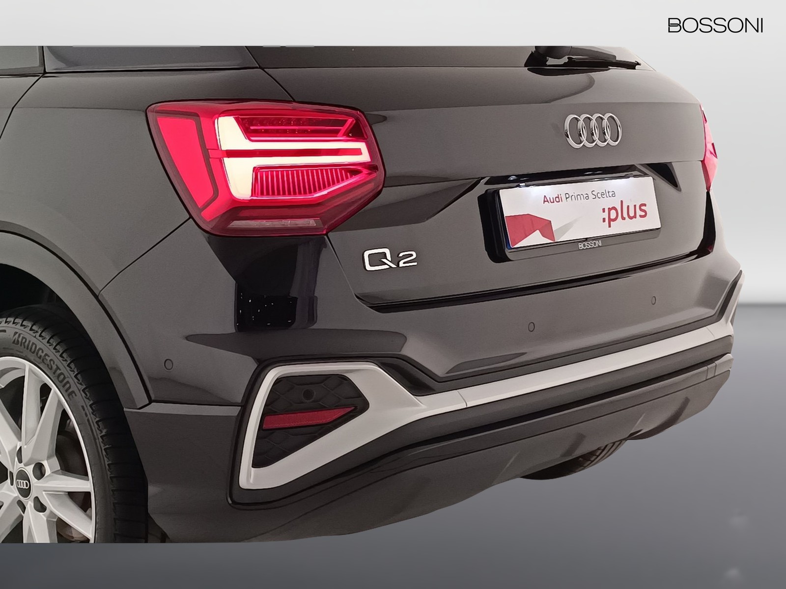 14 - Audi Q2 35 1.5 tfsi s line edition s tronic