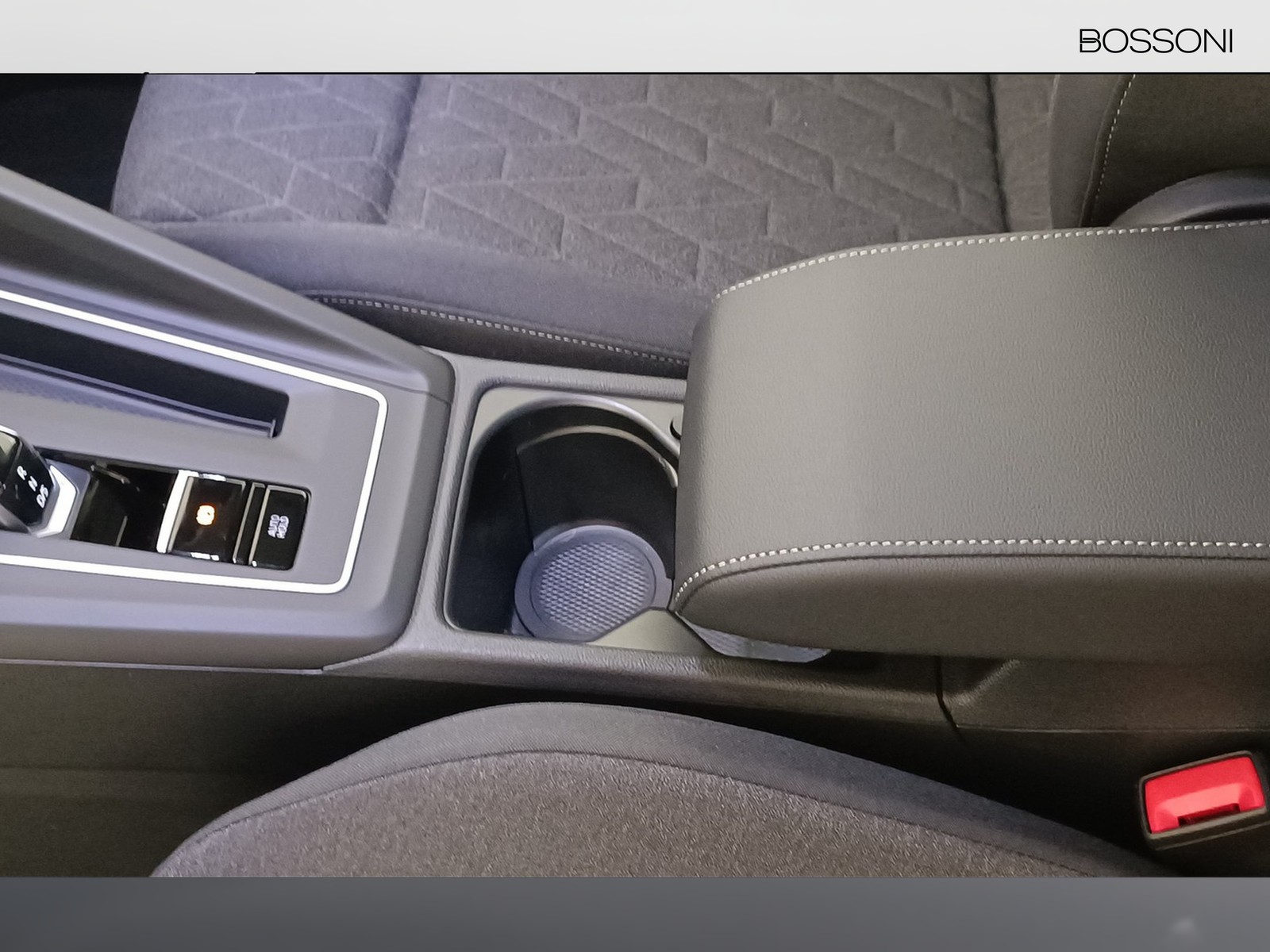 24 - Volkswagen Golf variant 1.5 etsi act 115cv edition plus