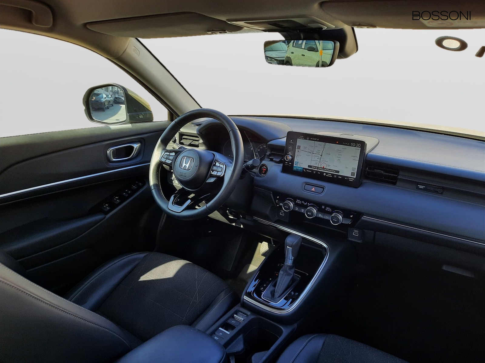 6 - Honda HR-V 1.5 hev advance