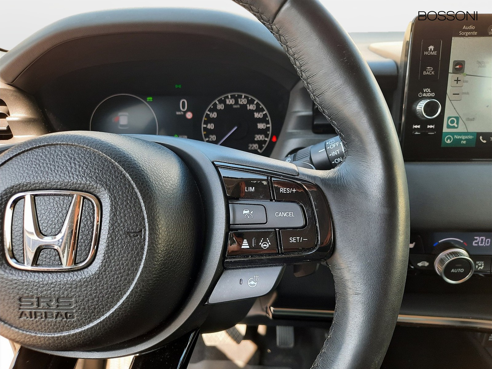 14 - Honda HR-V 1.5 hev advance