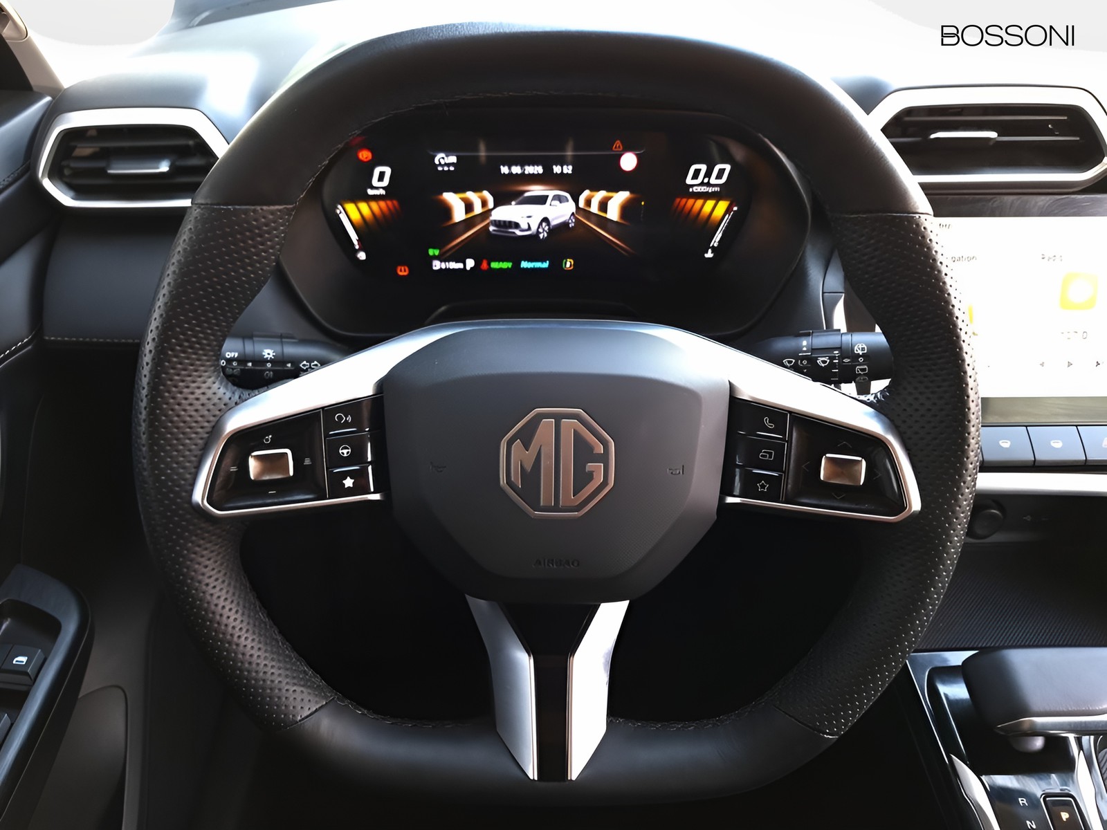 9 - Mg ZS 1.5 hybrid+ luxury auto