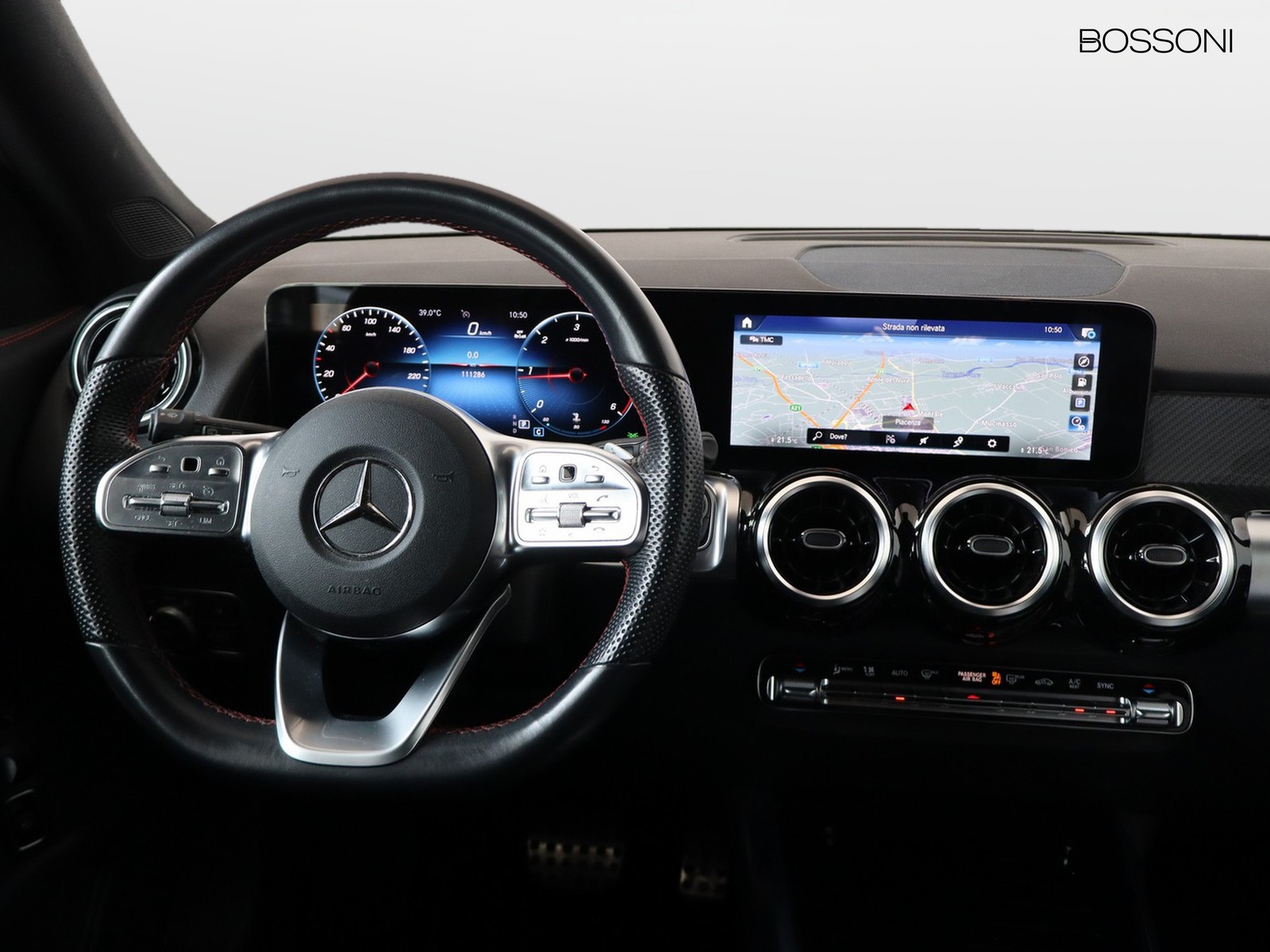 12 - Mercedes GLB 200 d premium 8g-dct